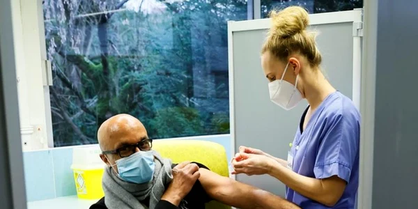 Vaccinare anti-COVID-19 in Elvetia FOTO EPA-EFE