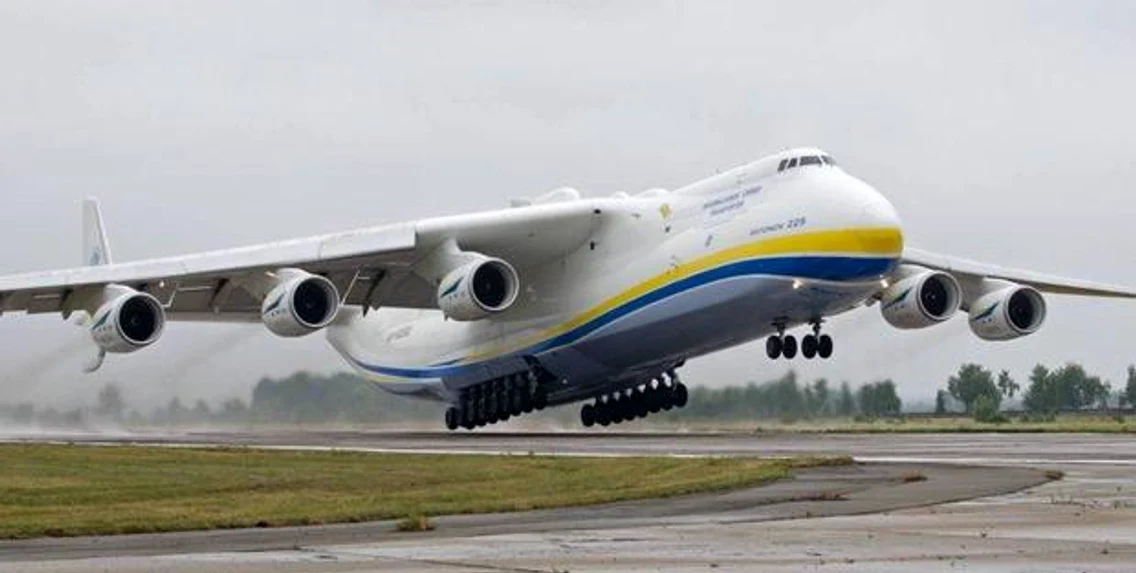 cargo plane jpg