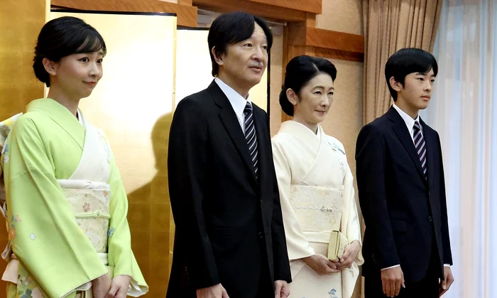 Prințul Akishino, Prințesa Kiko și Prințesa Kako la majoratul Prințul Hisahito al Japoniei   profimedia 1035699235 jpg