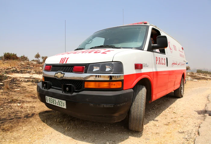 Ambulanță Semiluna Roșie Palestiniană FOTO: geoffrey wiggins/Shutterstock (Arhivă)
