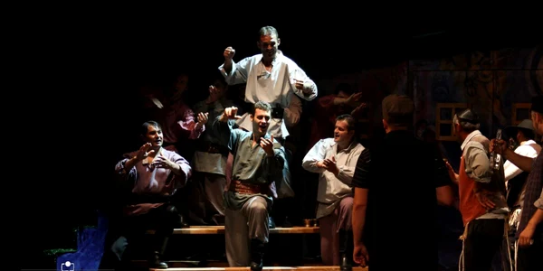 „Scripcarul pe acoperiş“ deschide Festivalul de Teatru Scurt de la Oradea