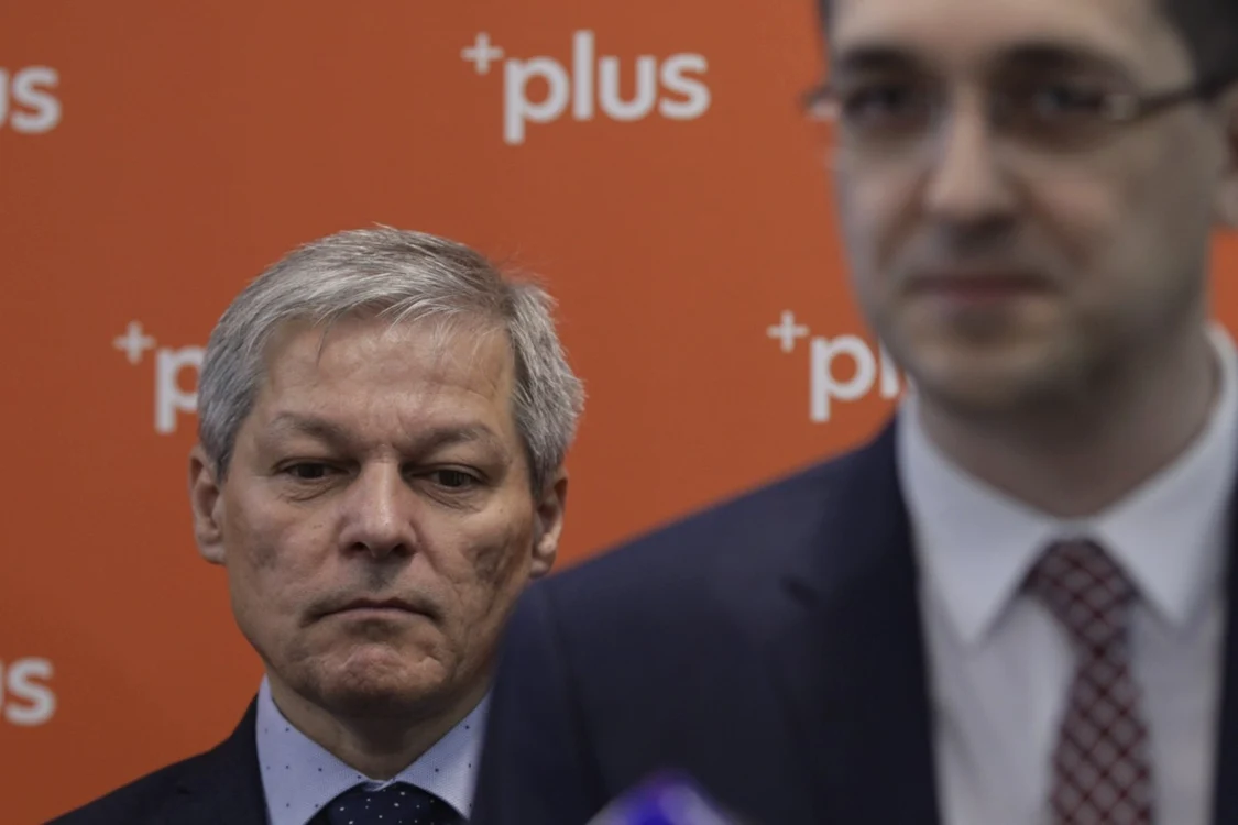 Dacian Cioloş şi Vlad Voiculescu, liderii PLUS