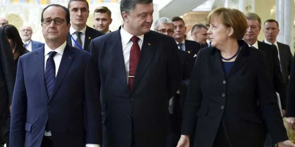 Negocieri la Minsk - Porosenko - Hollande - Merkel FOTO AP 