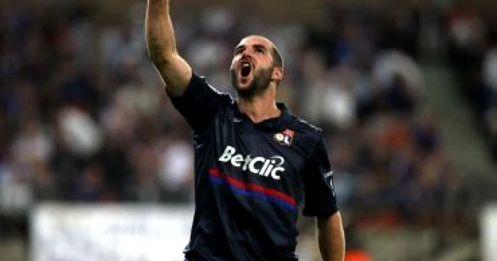 FOTBAL: Lisandro Lopez, cel mai bine plătit jucător din Ligue 1