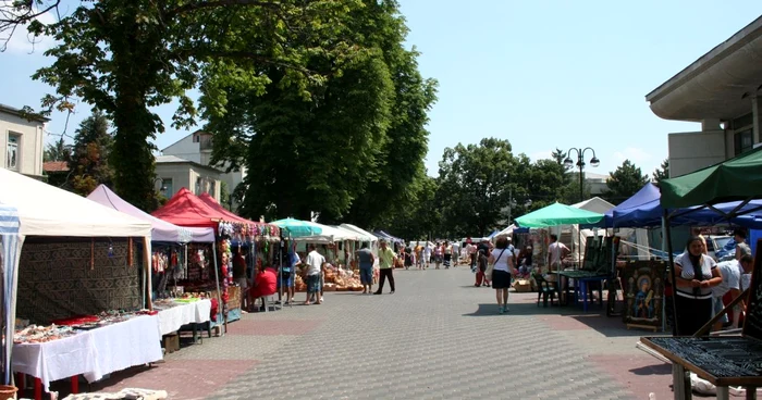 Manifestarea a adus la Focşani comercianţi din toată ţara