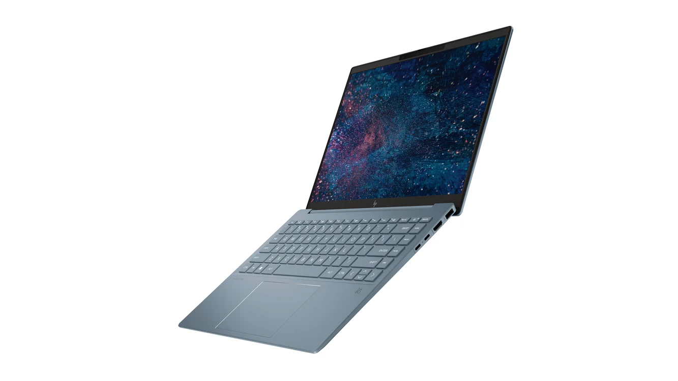 Laptop HP Pavilion Plus 14 inchi.