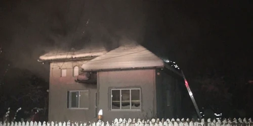 incendiu casa 