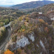 Zona Merisor Crivadia, traversata de calea ferata Simeria Petroșani  Foto Daniel Guță (86) JPG