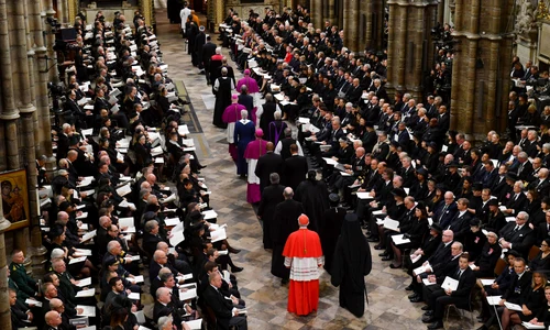 Funeraliile regale (6) jpg