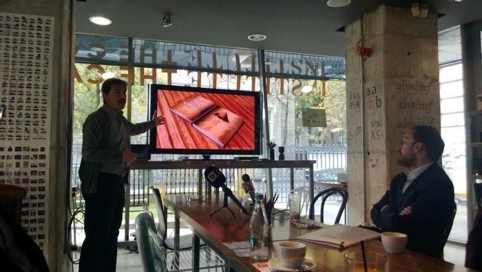 Manualul digital de istorie dezvoltat de Siveco România, unul din noile instrumente din această piaţă FOTO: Adevărul