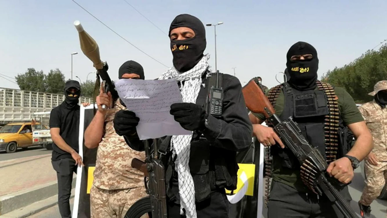 Sute de luptători irakieni sunt la frontiera dintre Irak și Cisiordania FOTO EPA EFE