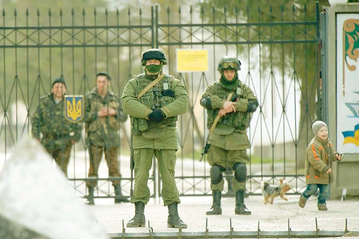 Militarii ruşi au ocupat baza aeriană Belbek