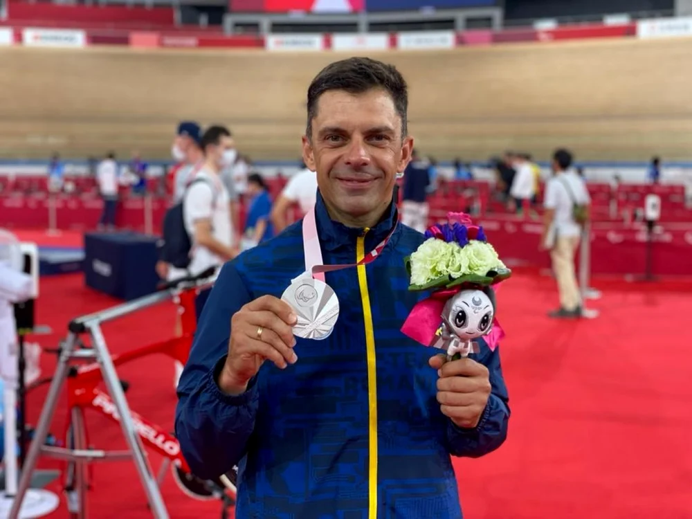Eduard Novak la Jocurile Paralimpice de la Tokyo. FOTO: Facebook/ Guvernul României
