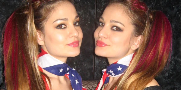 Surorile Modorcea  cântă, joacă teatru  şi scriu cărţi în America jpeg