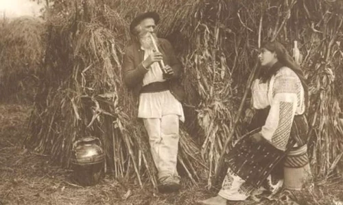 Învăţăturile ţăranilor români de acum 100 de ani  Cum să ţi alegi soţia, cum să mănânci sănătos şi cum să scapi de boli jpeg