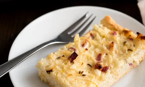 tarta cu bacon si ceapa jpeg