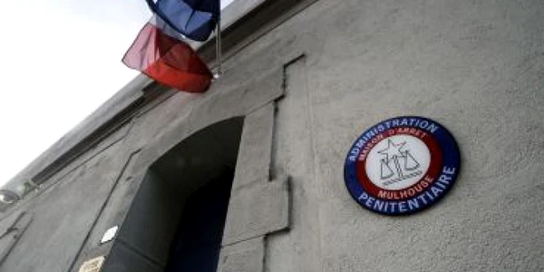 Franţa: Ucigaşul a fost găsit legat de tatăl victimei, la 27 de ani de la crimă
