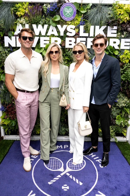 Lady Amelia și Lady Eliza Spencer, alături de Samuel și Greg Mallett foto Getty Images