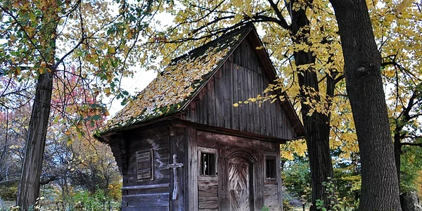 mica biserica foto wikipedia mircea rares tetcu jpg