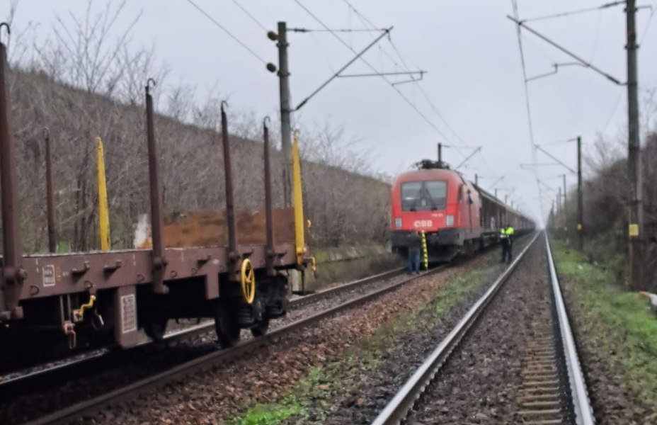 Coliziune între două trenuri de marfă în Teleorman. CFR: „Evenimentul nu a produs victime omenești”