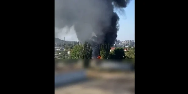 incendiu la o unitate militara din Crimeea FOTO captura video X webp