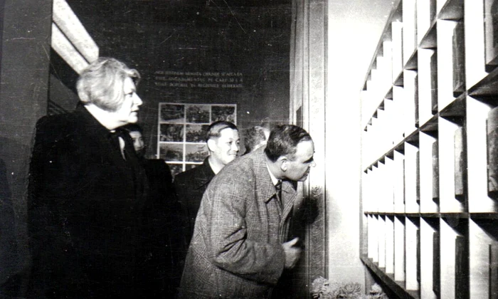 Ana Pauker și Gheorghe Gheorghiu-Dej (© „Fototeca online a comunismului românesc”, cota: 177(133)/1950)