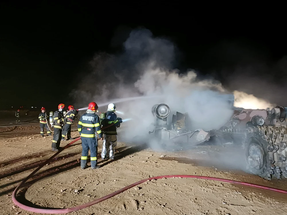 Intervenția pompierilor la incendiul de la Călimănești FOTO: ISU Vrancea