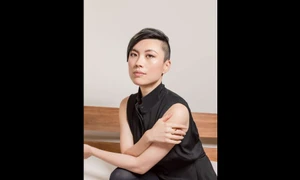 „Cea mai greșită și periculoasă retorică: că sîntem diferiți” – interviu cu prozatoarea C Pam ZHANG jpeg