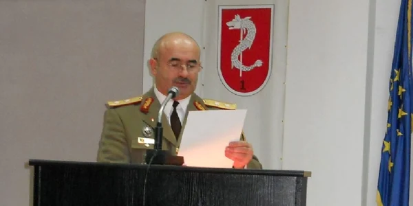 Scarlat