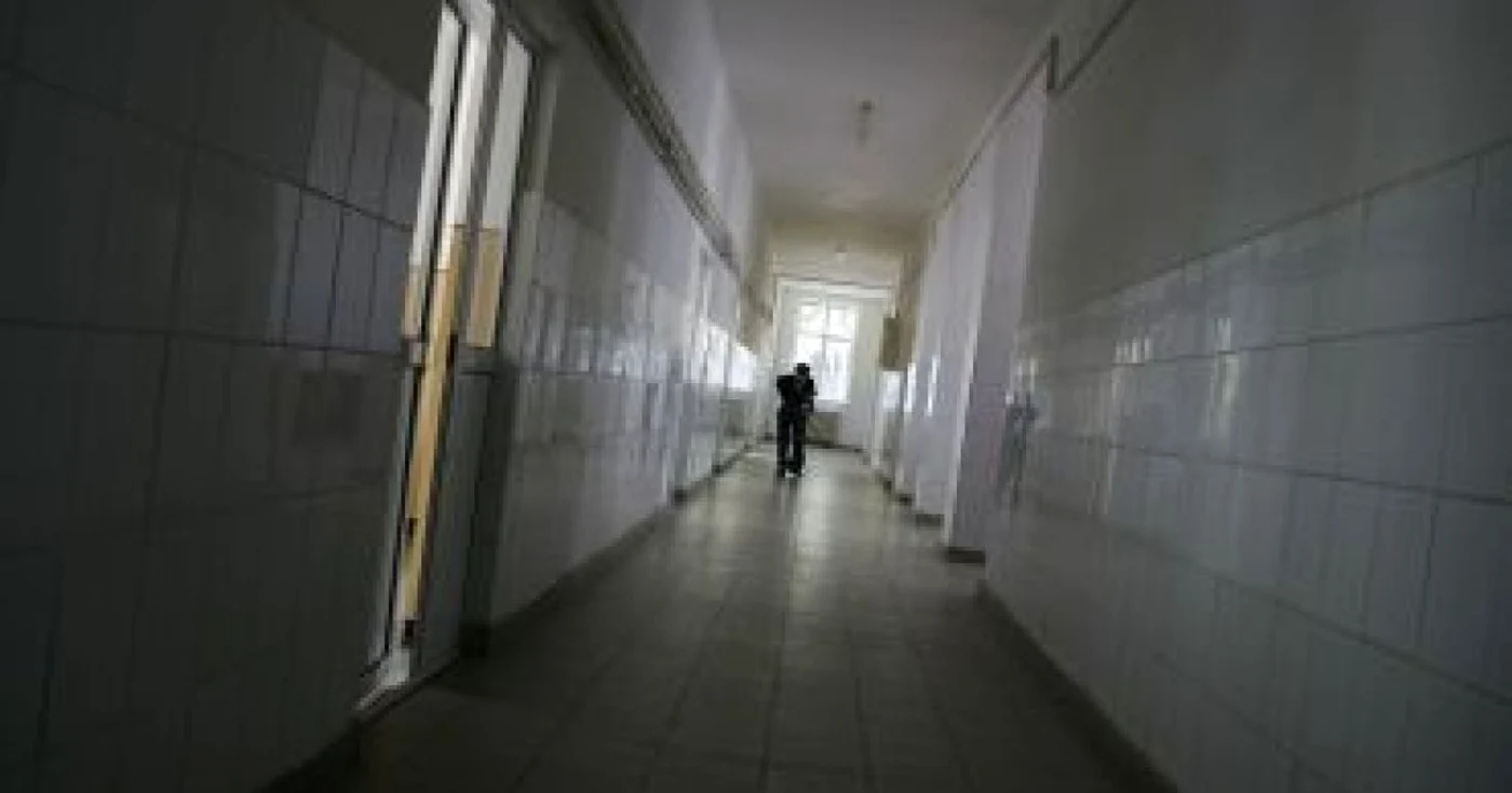 Zeci de bolnavi şi-au pierdut viaţa în Spitalul din Poiana Mare