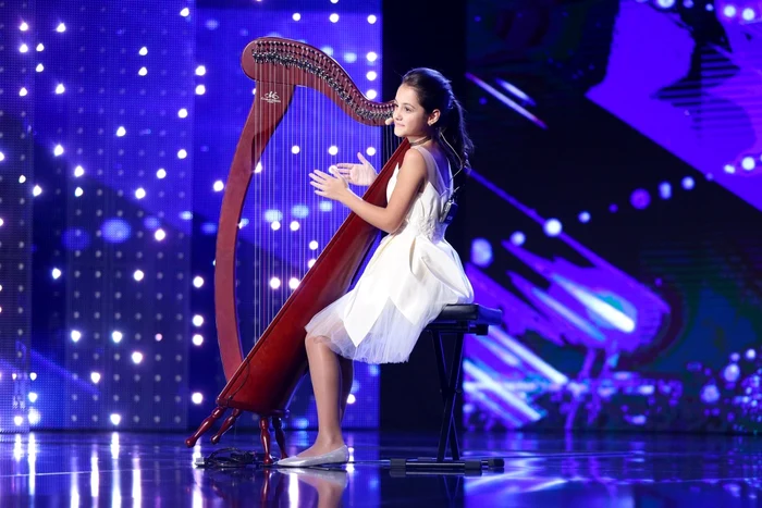 Daria Vacaroiu romanii au talent pro tv