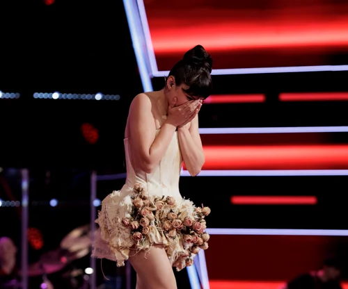 Irina Rimes, pe scena de la Vocea României
