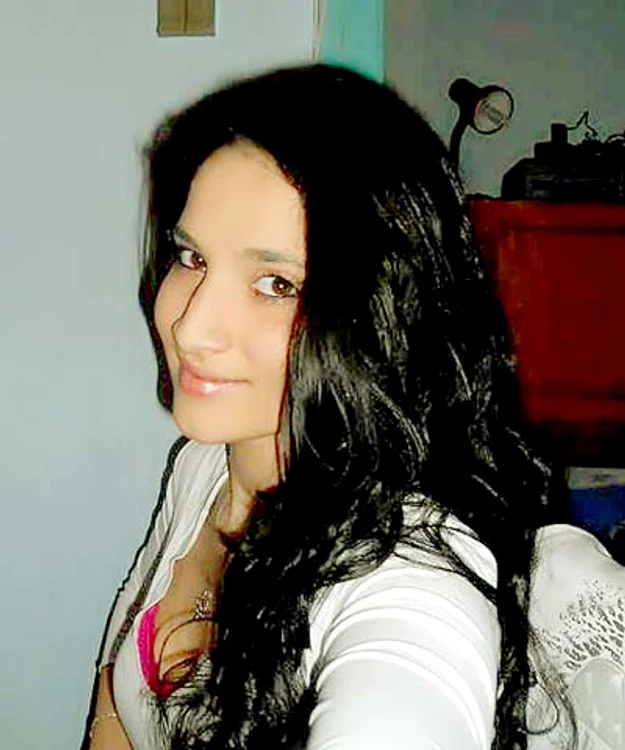 Aşa arată acum Daniela Borz, tânără împuşcată în ochi cu un pistol  cu bile din cauciuc