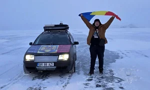 un roman a ajuns in siberia la 50 grade cu o masina veche de 26 de ani 1055833 jpg