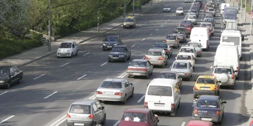 Numărul maşinilor înmatriculate în februarie a crescut cu 21% faţă de perioada similară a anului trecut.