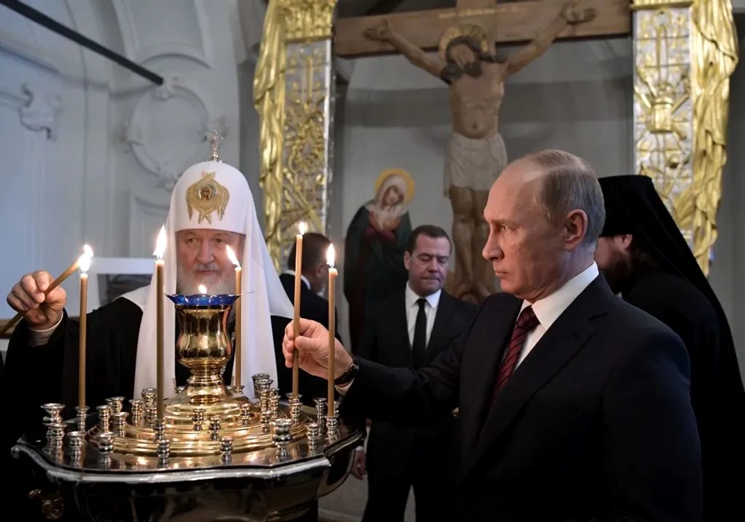Vladimir Putin, la slujba de Crăciun FOTO: X