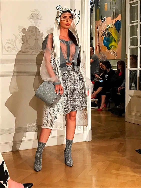 3 ioana filimon karl lagerfeld jpg jpeg