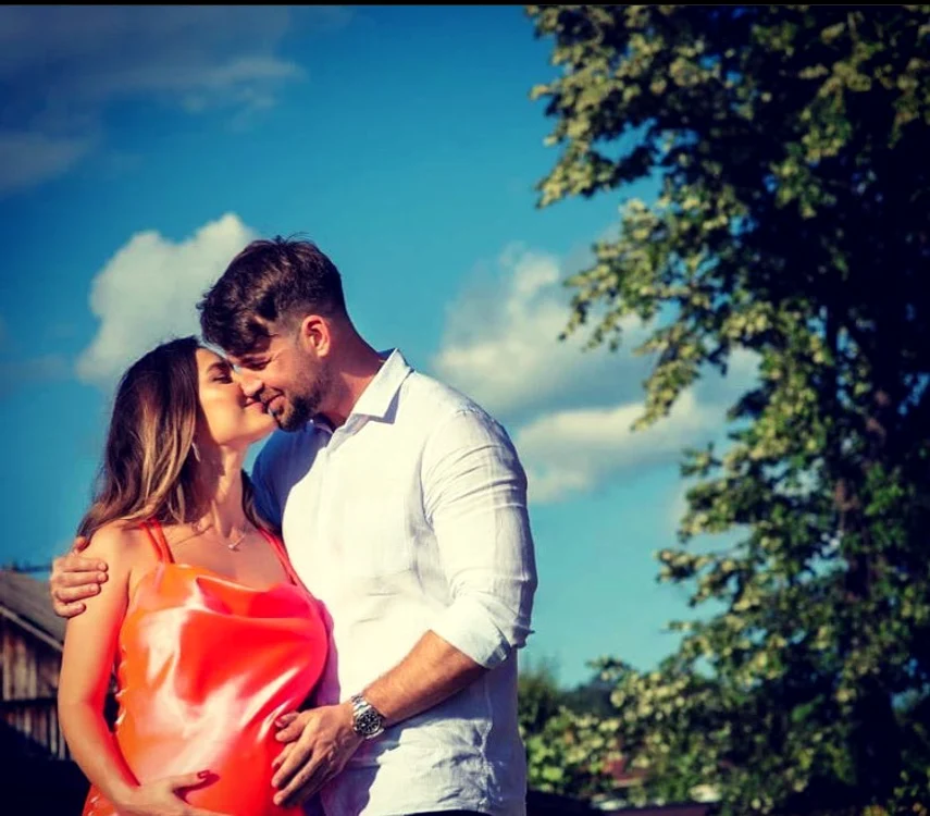 
    Nicoleta de la Insula Iubirii a născut un băiețelFoto Instagram  