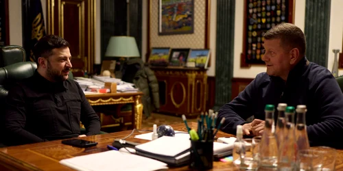 Volodimir Zelenski si Valeri Zalujnîi, la Kiev foto X @ZelenskyyUa png