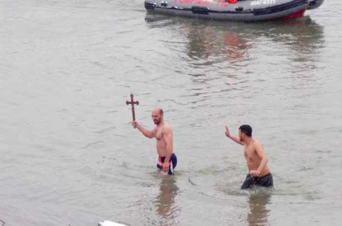 Culturistul Iulian Boscornea, bucuros că a recuperat crucea