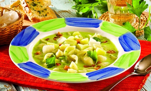 supa crema cu sos pesto jpeg