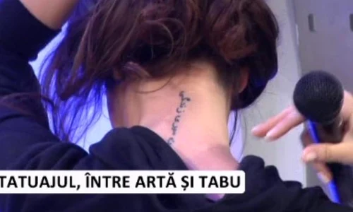Acesta este desenul pe care Diana se chinuie să l scoată  jpeg