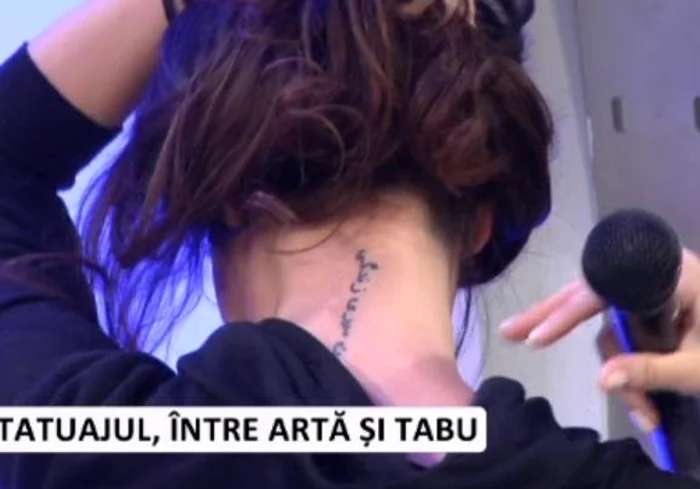 Acesta este desenul pe care Diana se chinuie să-l scoată 