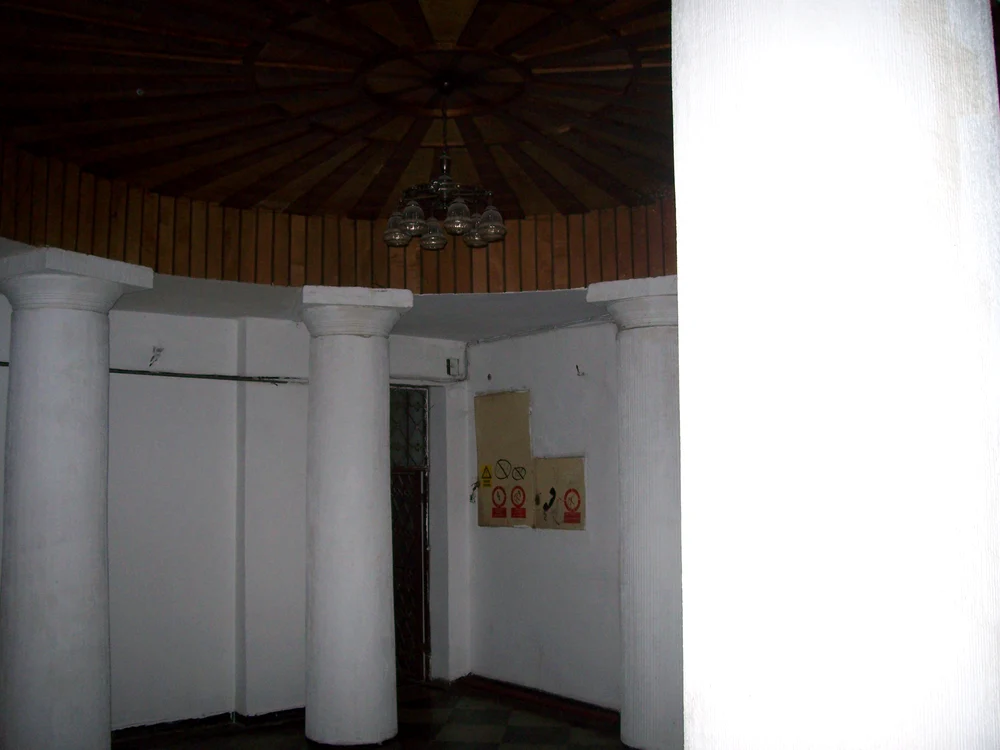 Iași: Casa unde și au dat întîlnire boierii, Regele, Guvernul, Securitatea și DJ ii jpeg