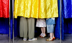 Alegeri prezidentiale 4 mai - cabina de vot FOTO EPA-EFE