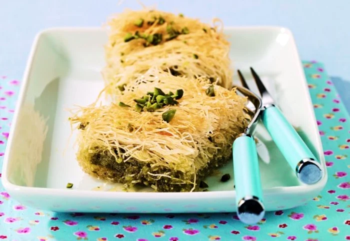 Unul dintre cele mai delicioase si cunoscute dulciuri orientale, cataif cu migdaleclickpoftabuna.ro