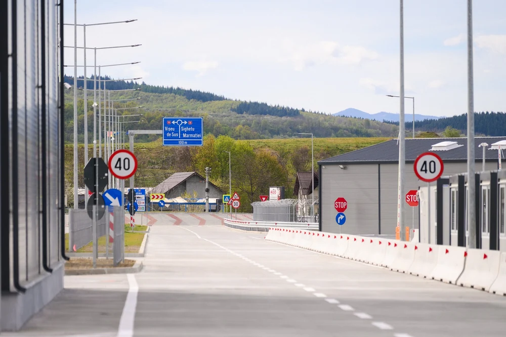 Imagini cu podul peste Tisa, care leagă România de Ucraina: va fi deschis la început de iulie. Investiția se ridică la zeci de milioane de euro