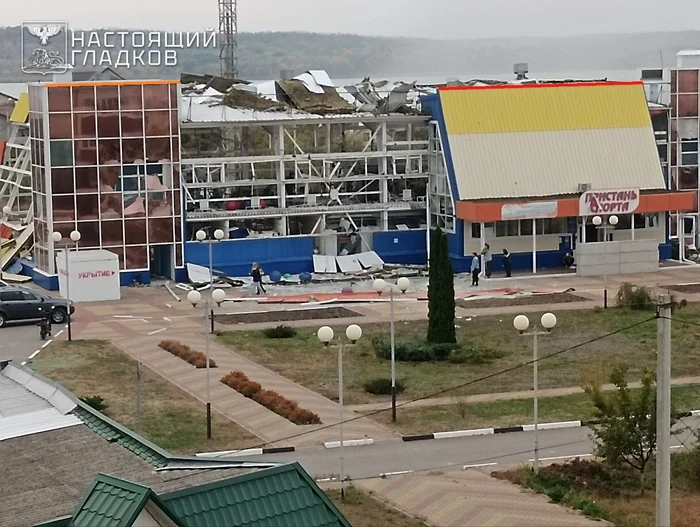 Centru sportiv din localitate a fost parțial distrus. FOTO: X/@99Dominik_