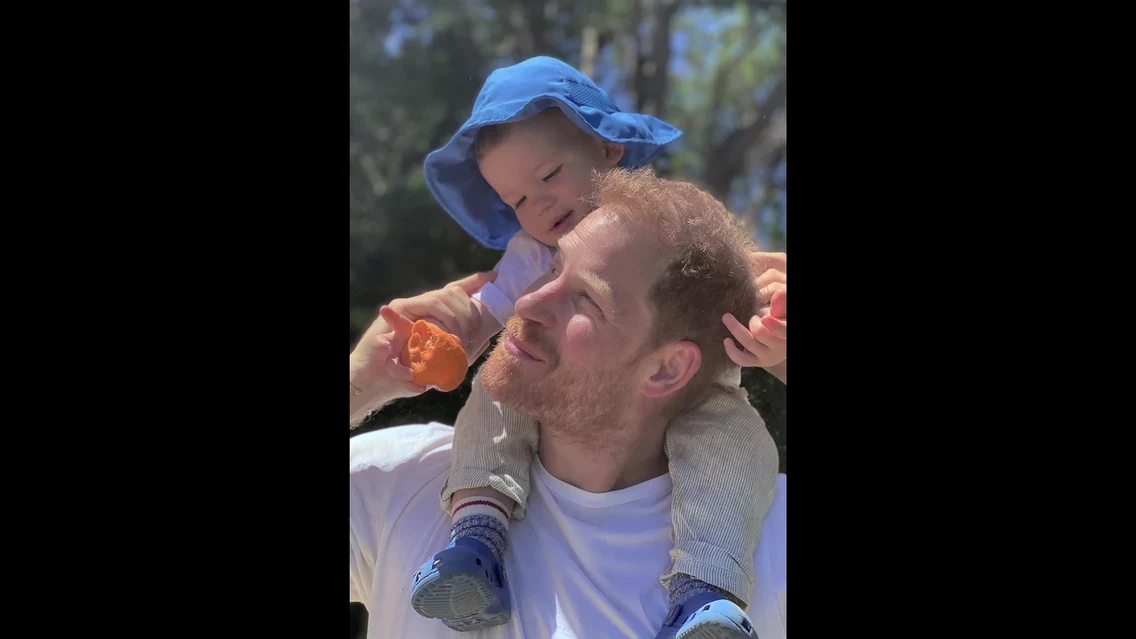 Prințul Harry cu Archie foto Profimedia