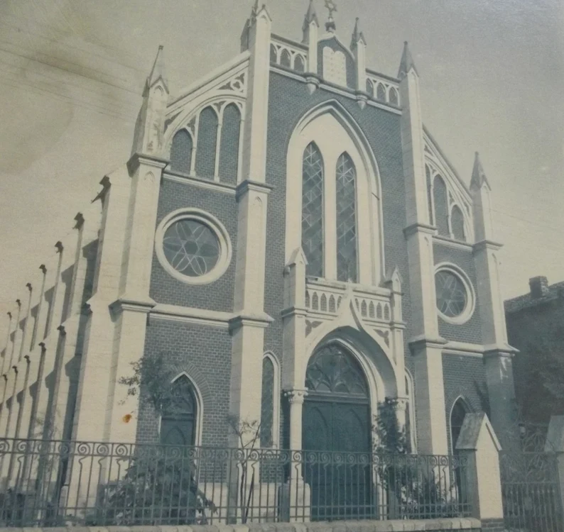 Istoria celor două sinagogi ale Constanţei